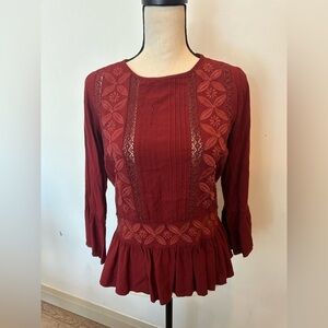 Solitaire Anthropologie red burgundy lace  boho top blouse ruffle SZ XS